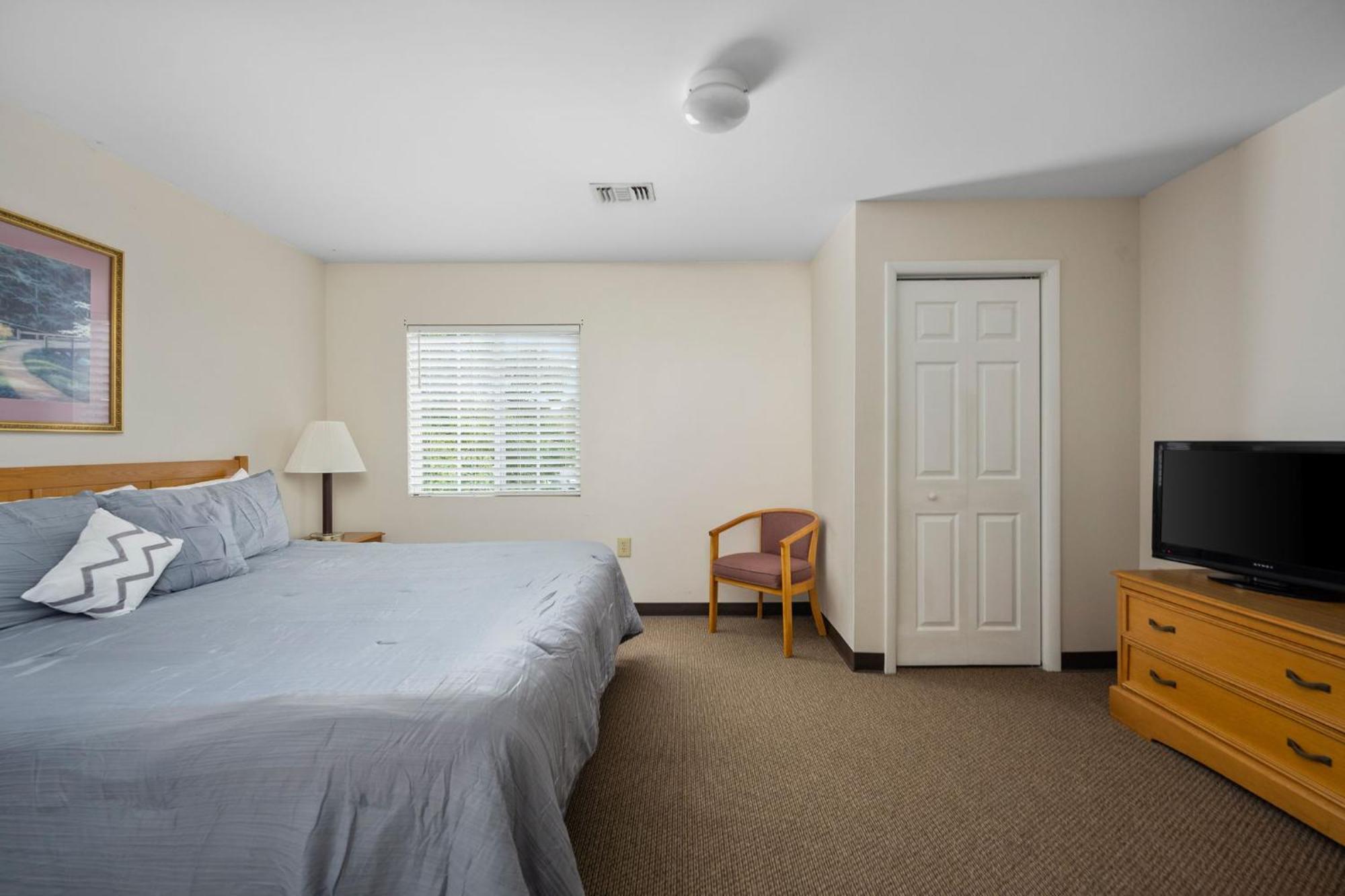 Affordable Suites Conover / Hickory Exterior photo