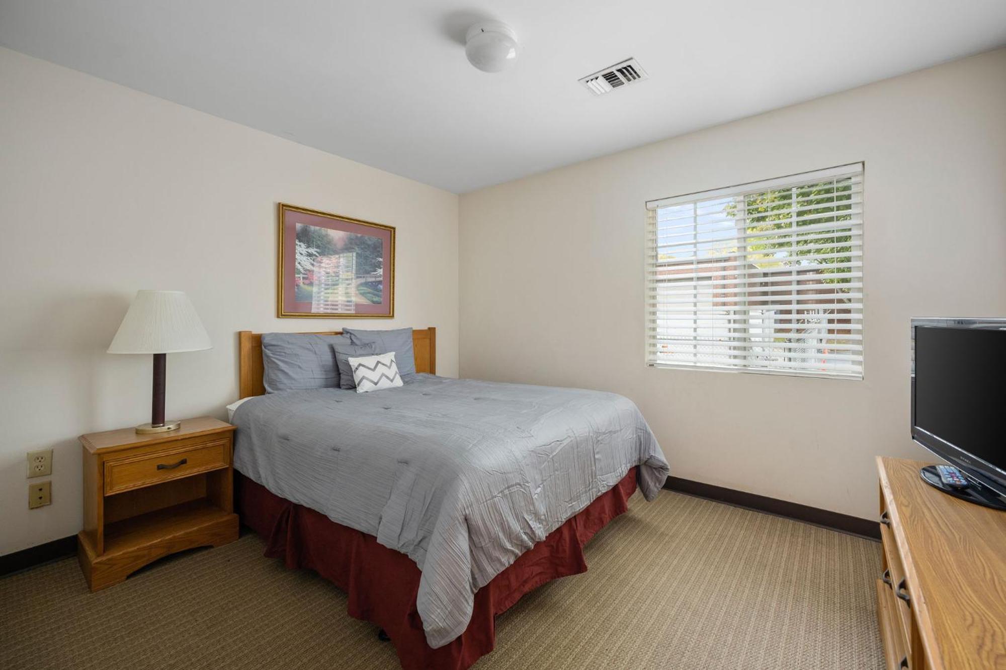 Affordable Suites Conover / Hickory Exterior photo